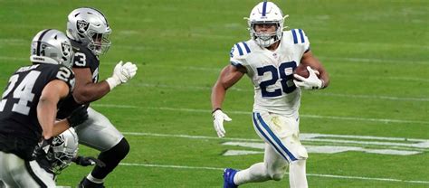 Fantasypros average draft position. Week 8 Positional Value: Top 3 TE this week. Logan Thomas: Among 40 qualifying tight ends, Thomas ranks 18th in target share (13.7%), 19th in YPRR, and 21st in first-read share. Thomas has three ... 