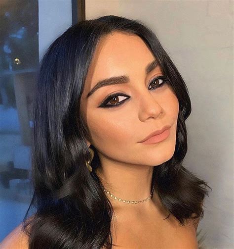 Fappening vanessa hudgens. Sadly, Vanessa Hudgens and Austin Butler both endured the loss of a parent during their relationship together. In September 2014, Butler's mother died of cancer, per Us Weekly . The actor took to ... 