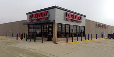 Fareway ad waukon. Halfway Point Between Rochester, MN and Waukon, IA. If you want to meet halfway between Rochester, MN and Waukon, IA or just make a stop in the middle of your trip, the exact coordinates of the halfway point of this route are 43.556171 and -92.004959, or 43º 33' 22.2156" N, 92º 0' 17.8524" W. This location is 45.64 miles … 