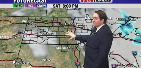 Fargo weather wday. Monday. A chance of rain and snow showers before 7am, then a chance of rain showers. Cloudy, with a high near 49. Northwest wind 8 to 10 mph. Chance of precipitation is 50%. Little or no snow accumulation expected. Monday Night. Mostly cloudy, then gradually becoming mostly clear, with a low around 35. Northwest wind 5 to 10 mph becoming … 