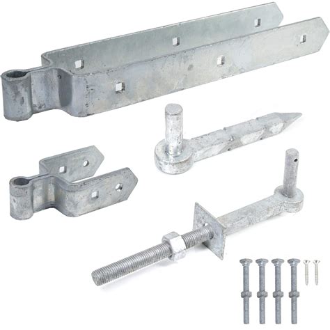 Farm Gate Hardware - Double Strap Hinges & Single Strap Hinges.