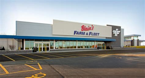 Farm and fleet racine. The new Fleet Farm at Racine Avenue and College Avenue in Muskego, will open Aug. 24, 2023. The retail campus consists of a 137,000-square-foot store, a 60,000-square-foot outdoor yard, ... 