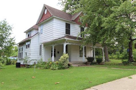 132 E Ritter St, Republic, MO 65738. Updated Today. House for Ren