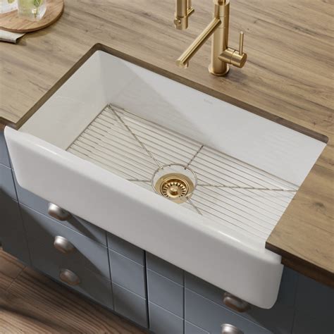 Farm sink lowes. Find the Right Kitchen Sink at Lowe’s. Your kitchen sink should reflect your personal style, as well as meeting your everyday needs. At Lowe’s, we carry sinks in a variety of materials, finishes, mounts and configurations for both trendy and traditional kitchens. Options include apron-front sinks, fireclay farmhouse sinks and more. 