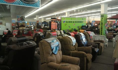 Farmers Home Furniture, Calhoun, Georgia. 75 likes · 3 talking about this. The perfect store for beautiful home furnishings. Affordable monthly payments make it easy to buy today and pay over time.....