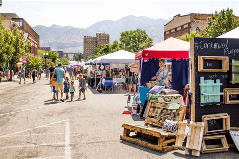 Farmers market utah. My personal favorite spot to park is about half a block away from the market: the west side of the Homewood Suites on 423 W 300 S, Salt Lake City, Utah. Not ... 