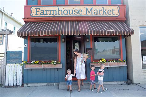 Farmhouse market. See what we're serving! Order Now. The Farmhouse Market is a specialty market, restaurant and bar that highlights the best produce, meat, cheese, charcuterie, beer, … 