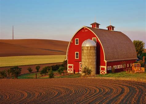 Farming america. Who is the American farmer? 3.4 million agricultural producers, most over the age of 55, work America's agriculture. Updated on Tue, March 21, 2023 by the … 