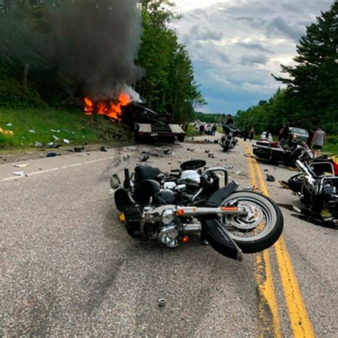 Motorcycle Crash - Merrimack Merrimack, NH - On May 12, 2022 