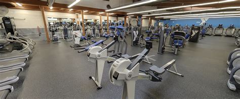 Farmington ymca. Mar 13, 2024 · Available at over 11,000 gym locations. Access to online classes and on-demand video library. Members receive Home-Fitness kit. Silver Sneakers Near me Location Map (Updated 2024) Easily find Silver Sneakers gym locations by zip code. Planet Fitness, YMCA, 24 Hour Fitness, Snap Fitness, Anytime Fitness. 