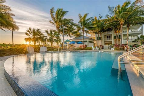 Faro blanco resort. In the heart of Marathon, Faro Blanco Resort & Yacht Club is within a 5-minute drive of Pigeon Key Foundation and Crane Point Museum and Nature Center. This 4-star hotel is … 