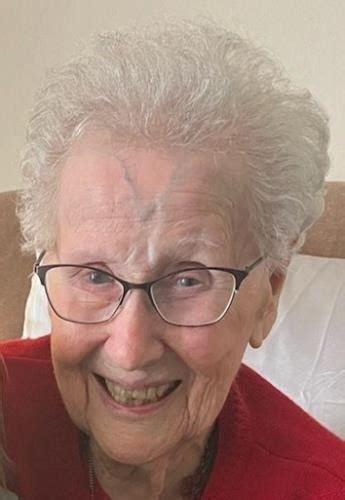 Farrell pa obituaries.  In Loving Memory of Geraldine B.  Brianna Farrell Ob...