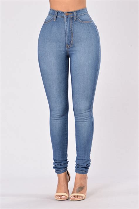 Y2K Belted Low Rise Flare Jeans - Medium Blue Wash
