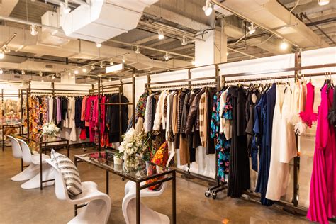 Fashion industry gallery. FIG opened its doors in January of 2004 with a dozen permanent showrooms, and with its unique offering of inpidualized service, has grown to house approximately 60 of the … 