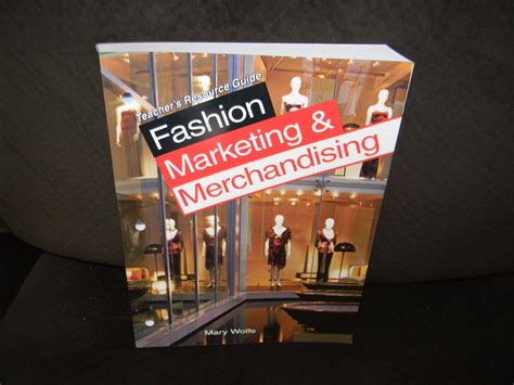 Fashion marketing merchandising teachers resource guide. - Loi relative au paiement de diverses pensions.