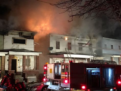 Fast-spreading fire tears through Manchester, NH home