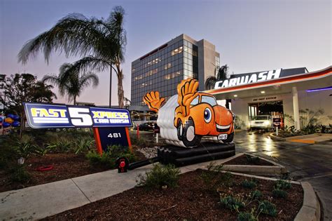 FAST5XPRESS Car Wash offers locations in Tustin CA at 2762 El Camino Real, Tustin, California, 92782.. 