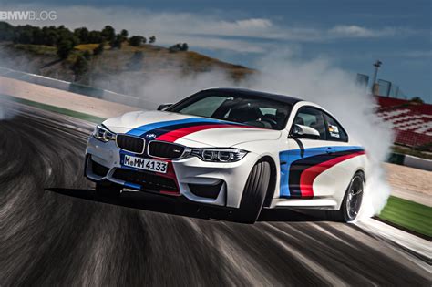 Fastest bmw. The fastest production BMW currently is the M5 CS sedan, with a limited top speed of 190 mph. In this post, we’ll explore the origins of BMW’s obsession with speed. … 