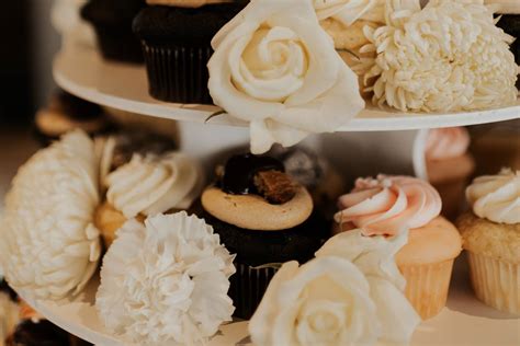 Fat Cupcake - Wedding Cake - Portland, OR