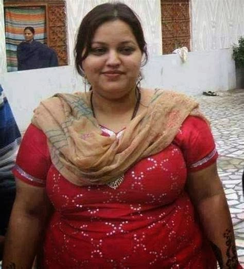 Xxx Sexe Vahbe - th?q=Fat tits gallery Pakistani karachisex