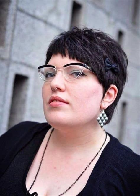 Fat women with pixie cuts. Things To Know About Fat women with pixie cuts. 