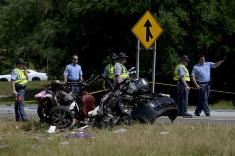 According to police, a 2006 Mercedes Benz 430 was racing another vehicle around 4 p.m. on Chatham Parkway near Police Memorial Drive when the driver lost control of the vehicle and crashed into a tree. The vehicle caught fire as a result. The driver, who was identified as Tierra Grant, died as a result of her injuries.. 