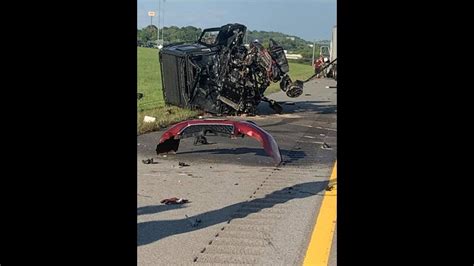Sep 28, 2022 Updated Nov 5, 2022. SEVIERVILLE — Tennessee Highway Patrol is still investigating a fatal head-on collision that happened on Newport Highway near Megan …. 