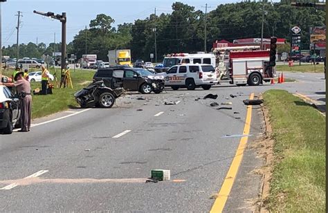 A 10, 12, and 14-year-old riding in the car died in the accident. The 23-year-old, of Apex, North Carolina, SUV driver suffered minor injuries. Lanes were closed for hours as a result of the crash .... 