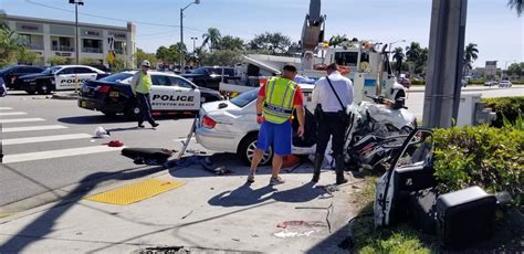 Fatal crash in boynton beach. In 2021, 18,038 car accidents occurred, which was down significantly from 2020, possibly due to COVID conditions. Still, over 11,000 people in 2021 report personal injury as a result of a car accident in Palm Beach County. 136 fatal crashes occurred in 2021 in Palm Beach County, including wrongful deaths that may impact Boynton Beach residents. 