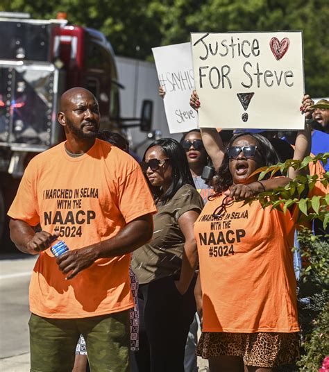 Fatal shooting by police draws protests and raises questions in north Alabama