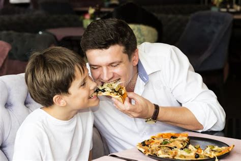 Father and son pizza. Things To Know About Father and son pizza. 