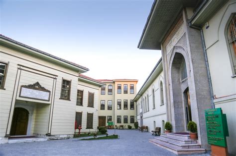 Fatih sultan mehmet üniversitesi yabancı öğrenci