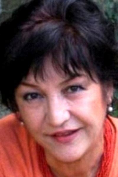 Fatma Murat Biyografya.