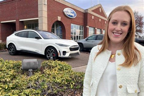 Aug 10, 2022 ... When Henderson Chevrolet Buick GMC owner Ron Faupel and general manager Kate Grealish walk through the dealership in Henderson, Kentucky, in .... 