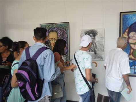 Fayad Jam&iacute;s (Author of Historia de Un Hombre) - Goodreads