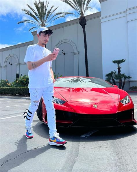 Feb 20, 2023 · FaZe Rug dropped out of school to pursue his YouTube career and co-founded the FaZe Clan, a popular esports team on YouTube. A fan once breached his house, leading him to move out and buy a $4 million mansion in 2020 with a movie theater, bar, and a giant swimming pool. . 