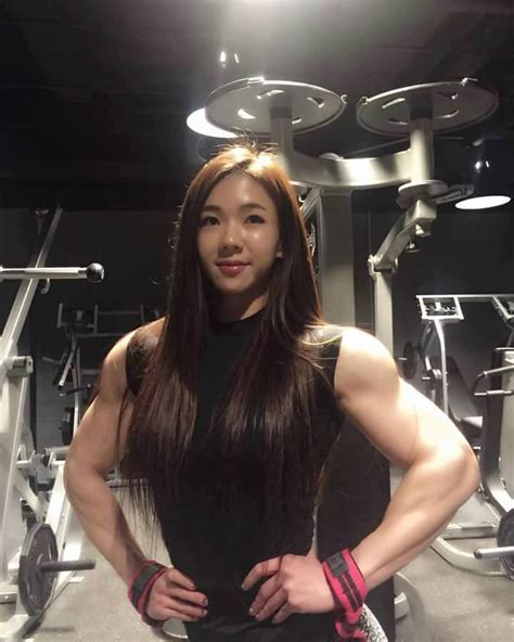  Ju Mi Kim is a WBFF Pro Athlete from South Korea, who’s risen through the ranks in the professional bodybuilding scene, due to her fierce dedication to the sport. She’s worked hard year-after-year, improving not only her physique, but also her online reputation – gaining an army of followers. . 