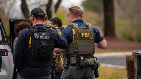 Fbi procurement office.  FBI Fugitives ATF Fugitives DEA Fugitives U.  Mar 8, ...