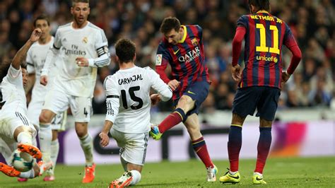 Fc barcelona vs real madrid match. Real Madrid advance to the Copa Del Rey final after prevailing 4-1 on aggregate in the semifinals against Barcelona. Vinicius Jr. and Karim Benzema (hat tric... 