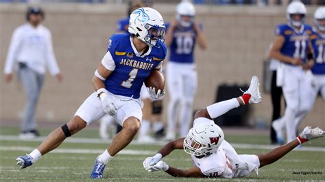 Here's the Athlon FCS Top 25 Power Poll following Week 8 games, with spots two through four reconfigured and Chattanooga earning Team of the Week: 1. South Dakota State Jackrabbits