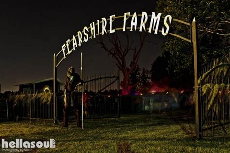 Fearshire Farms - Houston TX Haunted Attractions