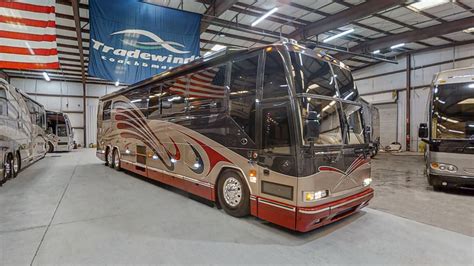 Pre-Owned 2000 Featherlite Vogue class A RV (86,500 mi.) for sale in Saint Augustine, Florida (near Jacksonville), manufactured by Featherlite Coaches - $99,900. View photos, features and a detailed description.. 