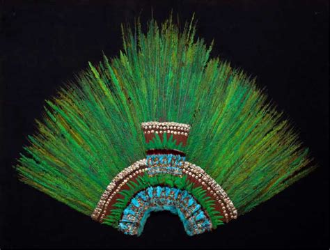 Feathers from which birds went to make Aztec