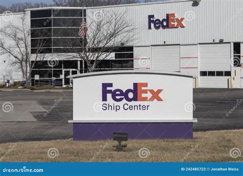 FedEx Ship Center - Fairbanks, AK - 6059 Old Airport Way …