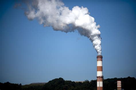 Federal appeals court halts EPA effort to impose air pollution plan in Missouri