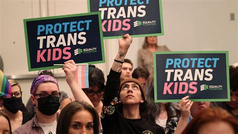 Federal court halts Florida’s transgender care ban for families who sued