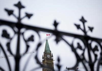 Federal government posts $15.1 billion deficit between April and October this year