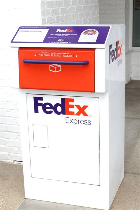 Please select your desired FedEx drop-off locat