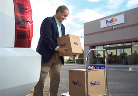 Address, phone number, and business hours for FedEx Dr