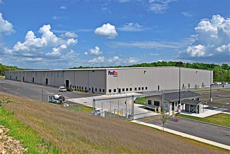 Fedex ground georgetown ky. FedEx is hiring a Package Handler - Part Time (Warehouse like) in Georgetown, KY. Review all of the job details and apply today! 